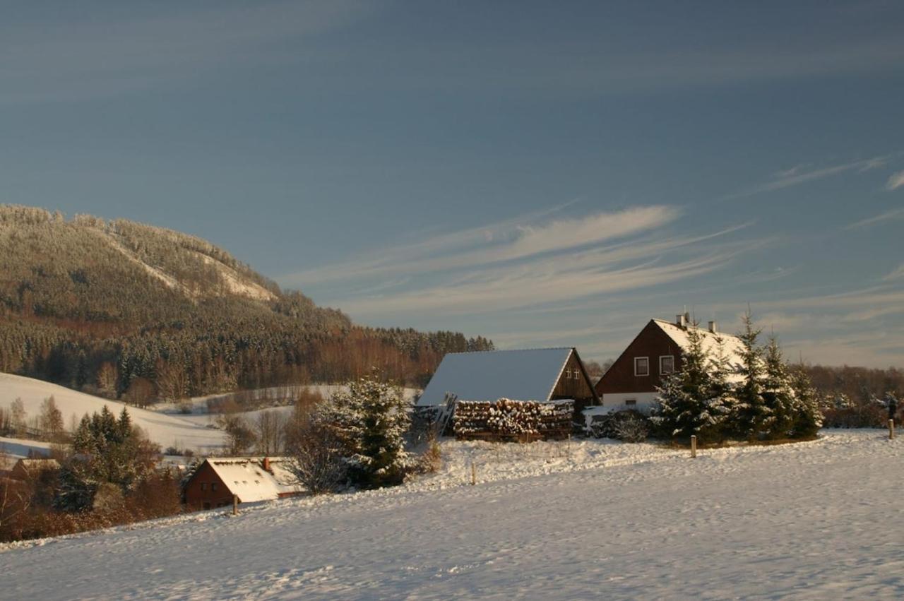 Apartman V Chaloupce Na Vrsku Bernsdorf Buitenkant foto