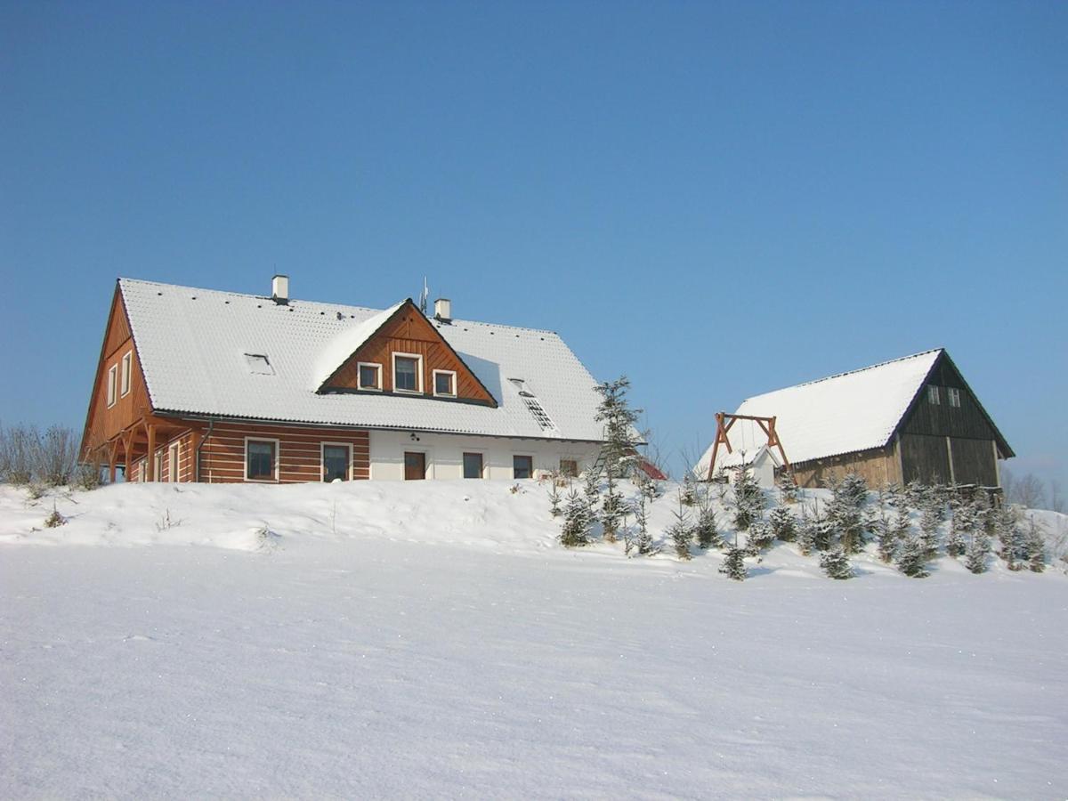 Apartman V Chaloupce Na Vrsku Bernsdorf Buitenkant foto