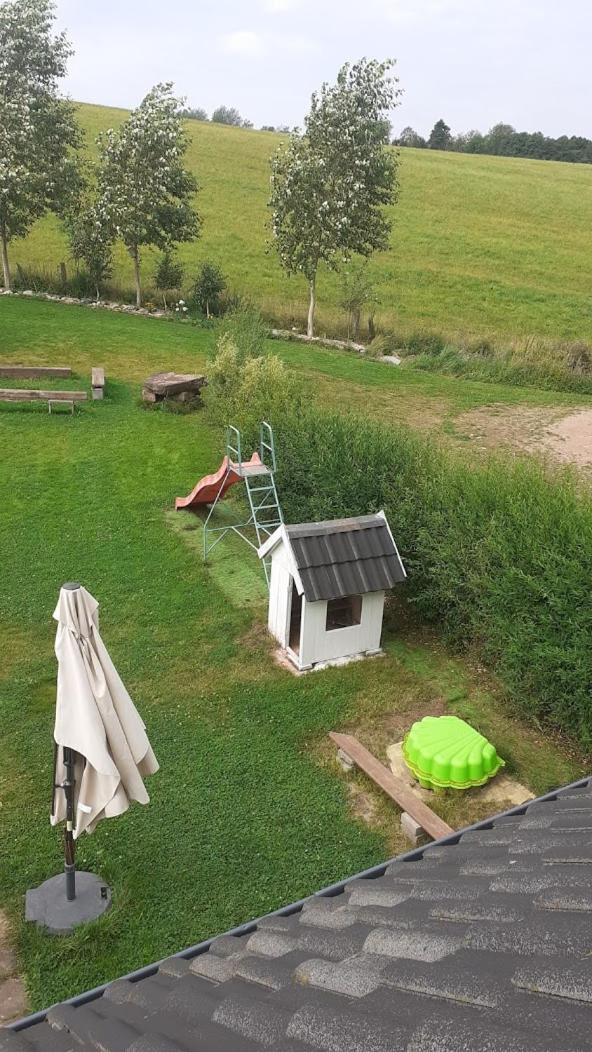 Apartman V Chaloupce Na Vrsku Bernsdorf Buitenkant foto