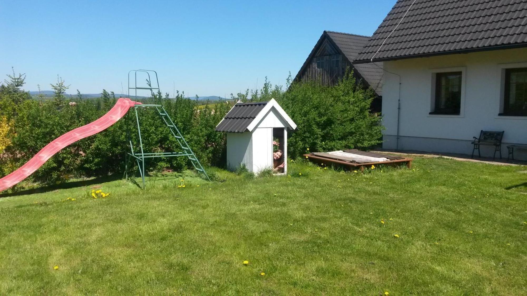 Apartman V Chaloupce Na Vrsku Bernsdorf Buitenkant foto