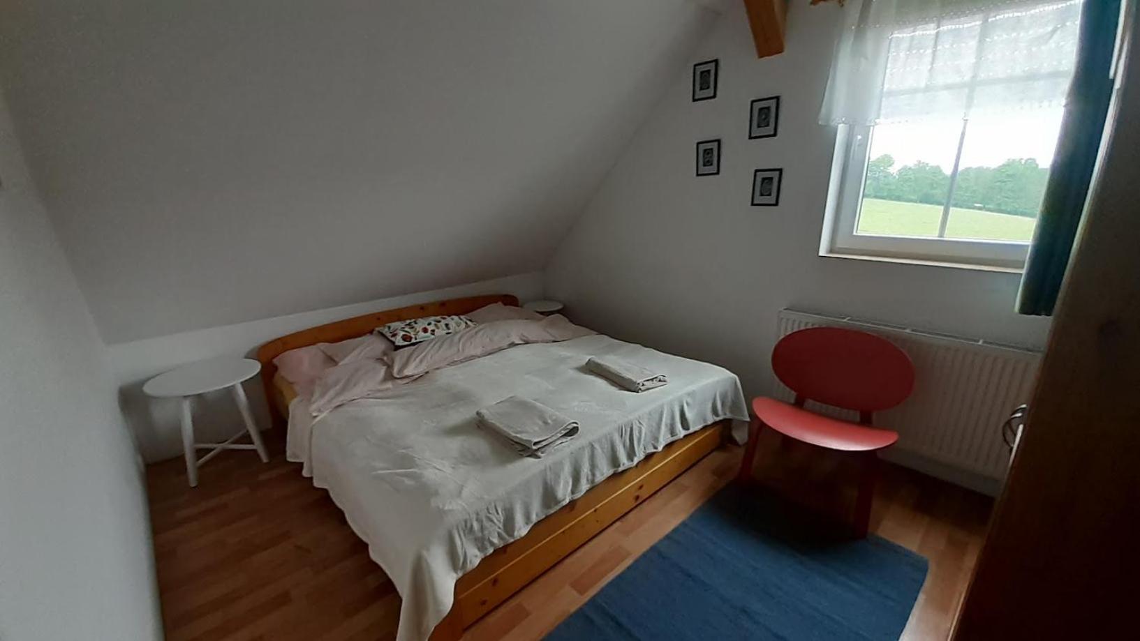 Apartman V Chaloupce Na Vrsku Bernsdorf Buitenkant foto